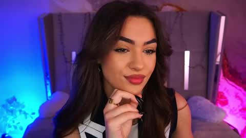 Snapshot of ericasin chatting on 05-19-26, 06:53 Erica online show from 05-19-26, 06:53
