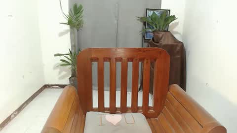 ericaxox1 online show from 04-04-26, 09:23