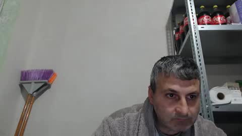 Snapshot of ericboy32 chatting on 03-23-26, 11:09 eric online show from 03-23-26, 11:09