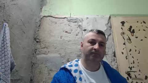Snapshot of ericboy32 chatting on 03-28-26, 03:50 eric online show from 03-28-26, 03:50
