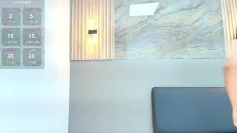 Erick online show from 04-11-26, 08:57