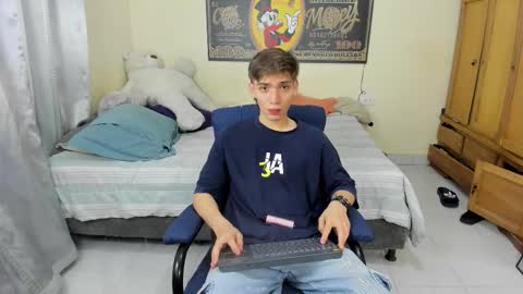 erick_de_rossee online show from 12-04-25, 07:00