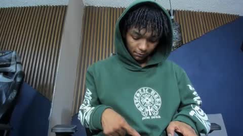 Snapshot of erickcarmack chatting on 02-12-25, 08:59 Erick online show from 02-12-25, 08:59