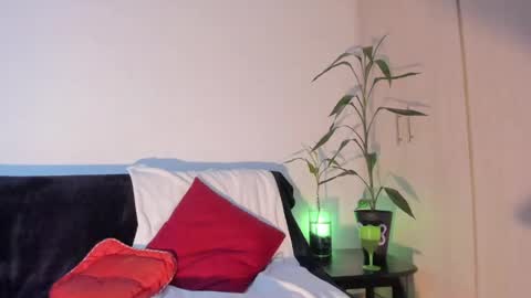 erickpritz_xh online show from 05-03-26, 11:33