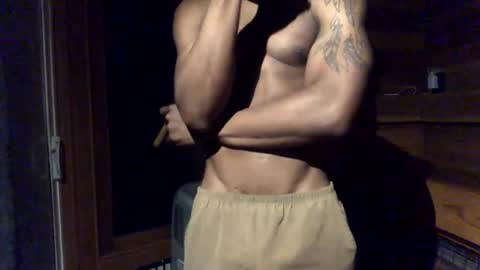 Snapshot of ericswainn chatting on 04-12-26, 05:12 EricSwainn online show from 04-12-26, 05:12