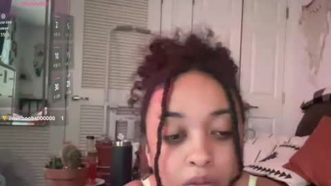 Snapshot of erik339102554 chatting on 05-14-26, 09:32 Lea Erik online show from 05-14-26, 09:32