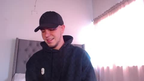 Snapshot of erik_rodriguez chatting on 06-07-26, 05:38 Erik rodriguez online show from 06-07-26, 05:38
