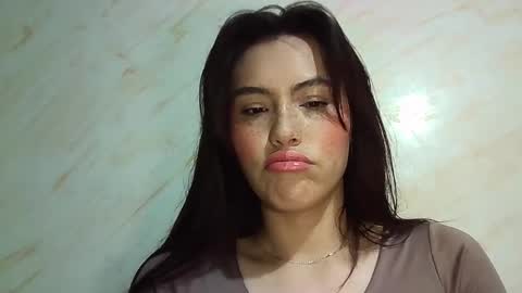 Snapshot of erika_depp chatting on 05-23-26, 04:33 Erika online show from 05-23-26, 04:33