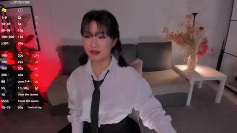 erika_kim online show from 12-14-25, 06:08