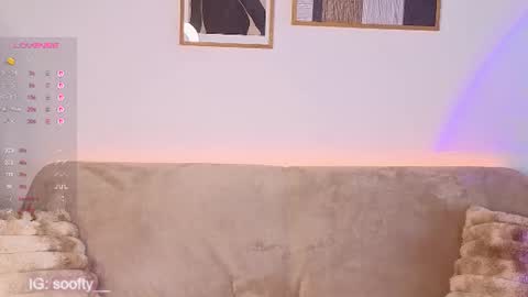 Snapshot of erika_soft chatting on 07-28-26, 02:13 Erika online show from 07-28-26, 02:13