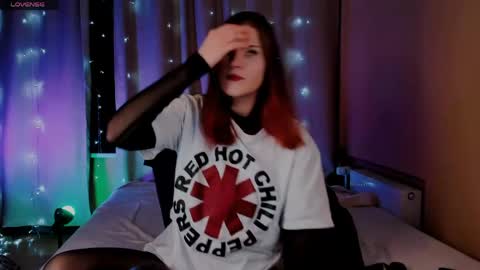 Snapshot of erika_with_love chatting on 04-26-26, 08:17 Erika online show from 04-26-26, 08:17