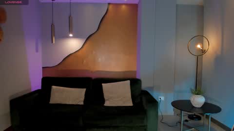 Erika Benz online show from 01-19-25, 12:06