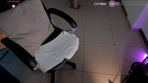 Erika Benz online show from 01-21-25, 03:21