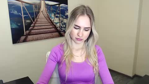 Erika online show from 12-18-24, 01:45