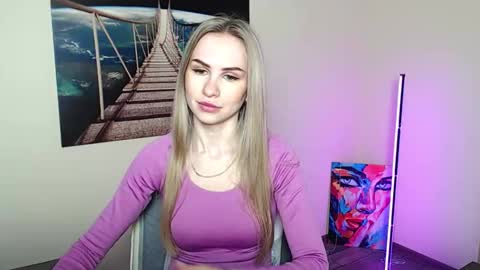 Snapshot of erikagavin chatting on 04-21-26, 12:11 Erika online show from 04-21-26, 12:11