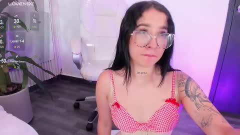 Eri  online show from 09-16-25, 11:06