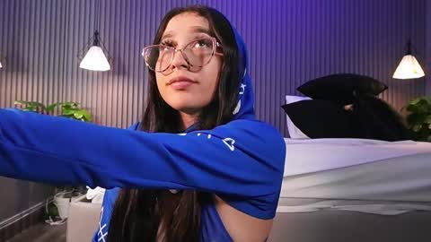 Eri  online show from 02-13-26, 08:27