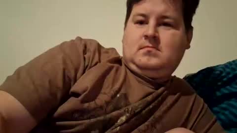 Snapshot of erikstar chatting on 11-30-25, 03:05 erikstar online show from 11-30-25, 03:05