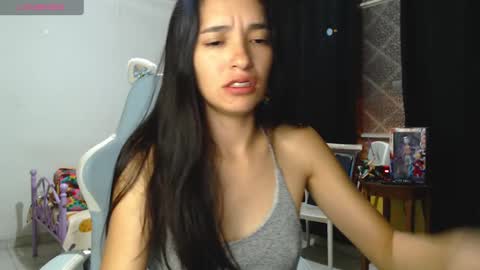 erina_1 online show from 12-17-24, 03:06