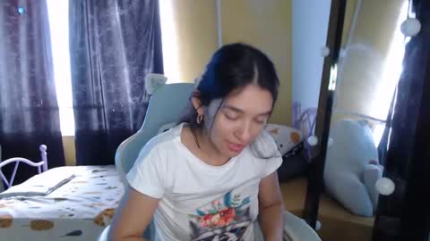 erina_1 online show from 09-08-25, 05:23