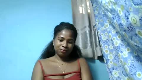 Snapshot of erisca19 chatting on 06-14-26, 10:39 Erisca19 online show from 06-14-26, 10:39