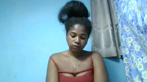 Snapshot of erisca19 chatting on 06-15-26, 02:58 Erisca19 online show from 06-15-26, 02:58
