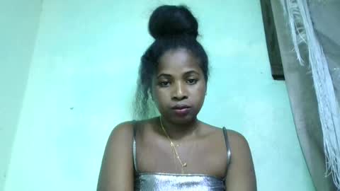 Snapshot of erisca19 chatting on 06-16-26, 08:17 Erisca19 online show from 06-16-26, 08:17