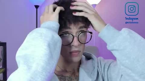   online show from 11-19-25, 10:54