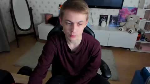 Max online show from 02-06-25, 01:27