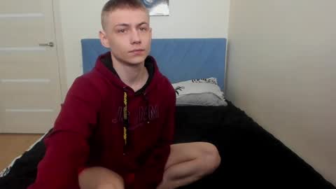 Max online show from 03-12-25, 01:14