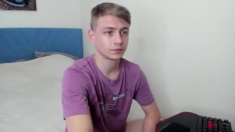 Max online show from 09-10-25, 02:11