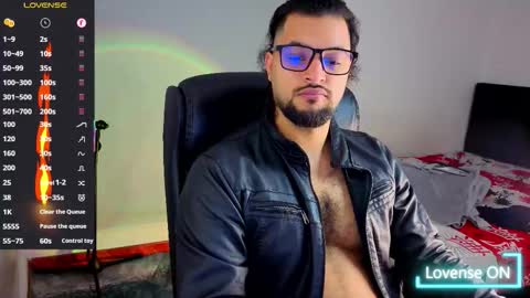 Snapshot of ernesto_rodriguez_82 chatting on 10-24-25, 10:44 ernesto rodriguez 82 online show from 10-24-25, 10:44