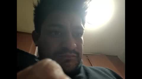 Snapshot of ernestomaravilla141 chatting on 02-10-26, 03:10 Ernesto online show from 02-10-26, 03:10