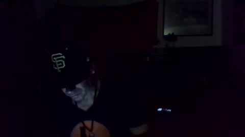 Snapshot of ernsmashin chatting on 05-26-26, 04:30 Ernsmashin online show from 05-26-26, 04:30