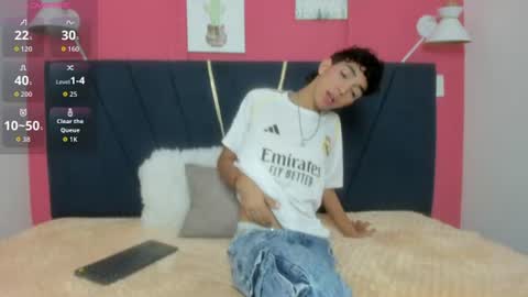 Snapshot of ero_boy40 chatting on 07-19-26, 04:16 ero_boy40 online show from 07-19-26, 04:16
