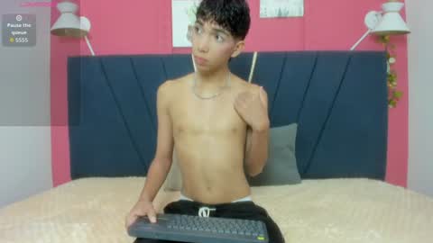 Snapshot of ero_boy40 chatting on 07-30-26, 12:15 ero_boy40 online show from 07-30-26, 12:15