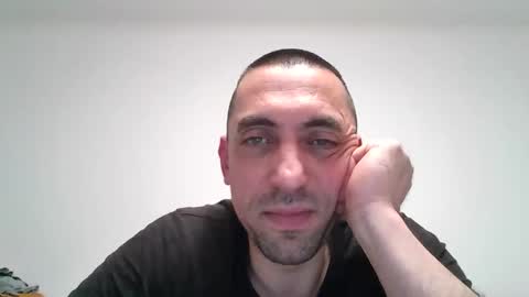 Snapshot of eros8407 chatting on 01-06-26, 08:01 eros8407 online show from 01-06-26, 08:01