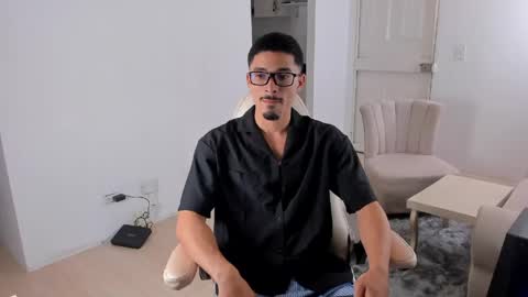 Snapshot of eros_becker_ chatting on 05-31-26, 05:26 eros_becker_ online show from 05-31-26, 05:26