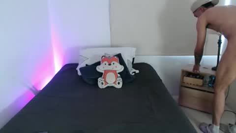 Eros online show from 10-26-25, 07:20