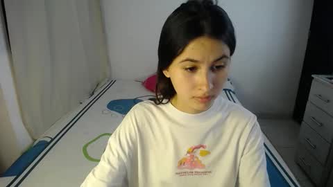 erosgirls_ online show from 10-04-25, 11:47