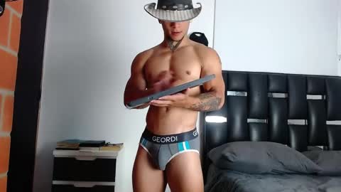 Eros online show from 04-15-26, 04:25