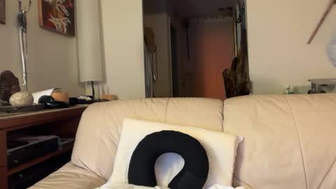 eros online show from 10-22-25, 02:34