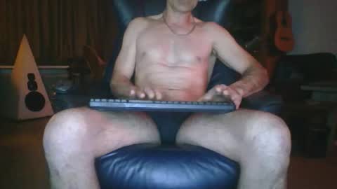 erostja557 online show from 04-17-26, 01:41