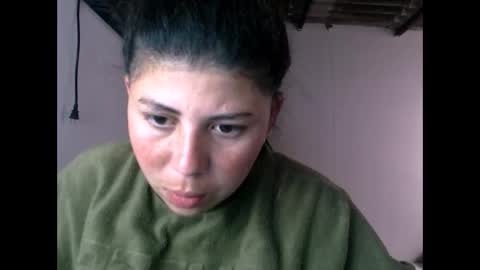 Snapshot of erotic_katia chatting on 05-16-26, 12:37 Sara online show from 05-16-26, 12:37