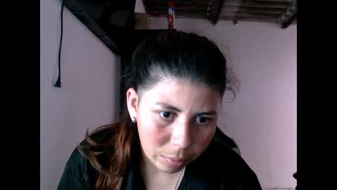 Snapshot of erotic_katia chatting on 05-17-26, 08:16 Sara online show from 05-17-26, 08:16