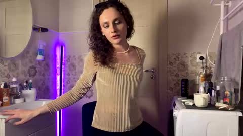 Snapshot of eroticartsss chatting on 01-10-26, 02:08 Rachel Rach online show from 01-10-26, 02:08