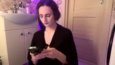 Snapshot of eroticartsss chatting on 01-15-26, 12:32 Rachel Rach online show from 01-15-26, 12:32