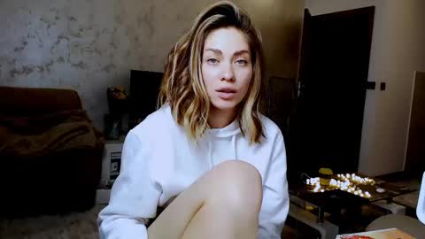 LylaXXX online show from 03-10-25, 11:10