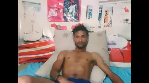 Liam online show from 03-11-26, 05:19