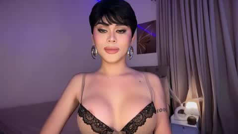 Snapshot of erotictsmonica chatting on 07-07-26, 06:23 monica online show from 07-07-26, 06:23